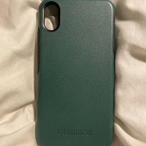 OtterBox iPhone XS Max case